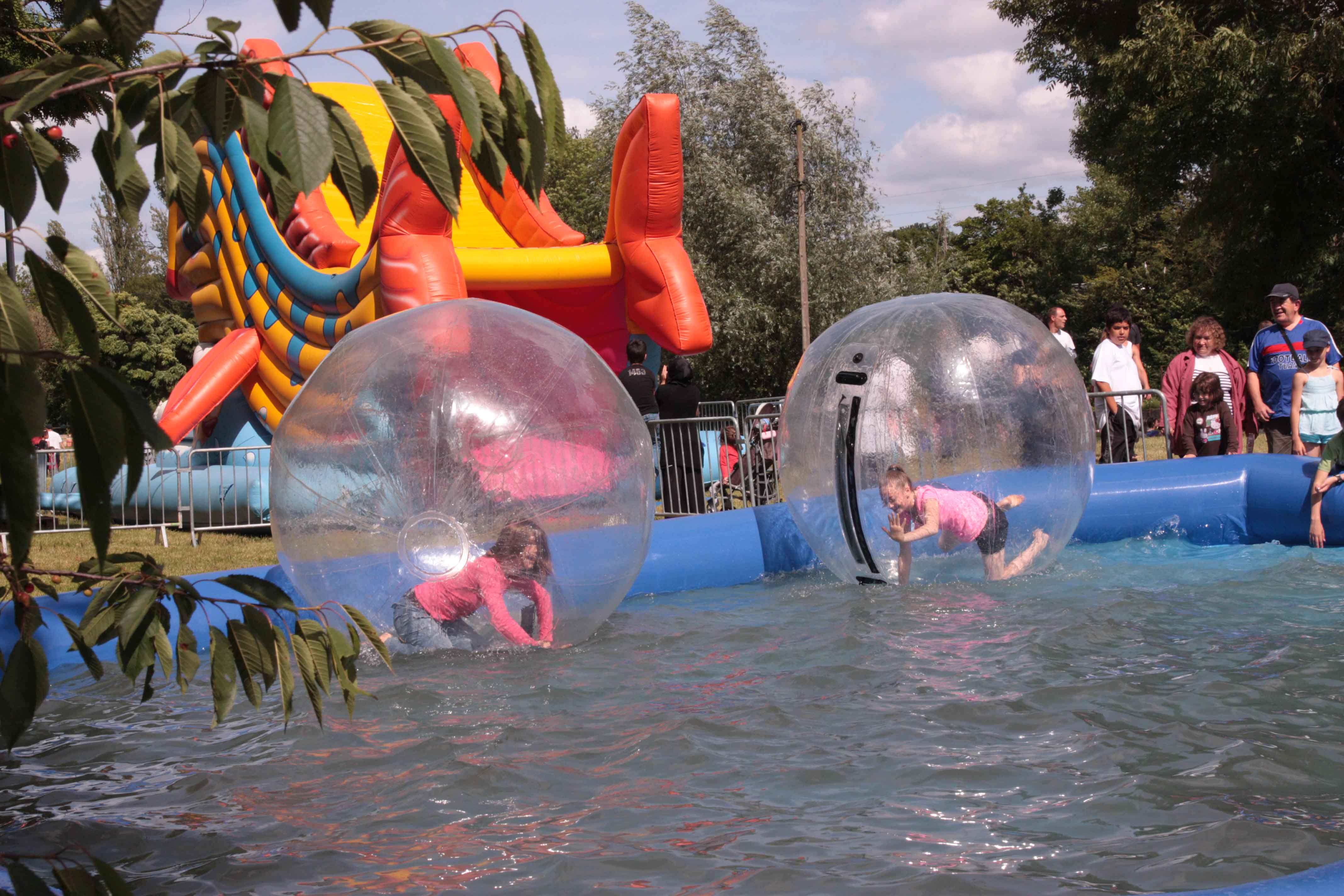 Water Balls Bulles sur l'eau à louer